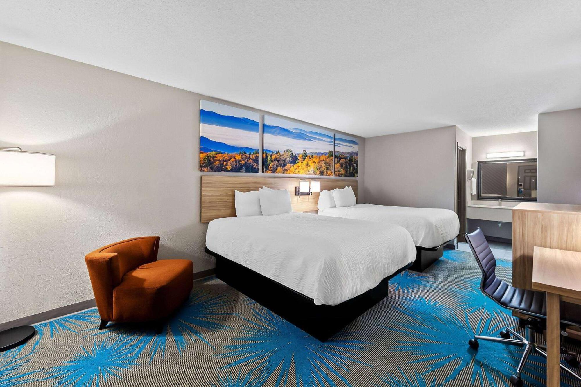 Days Inn By Wyndham Brownsville Экстерьер фото